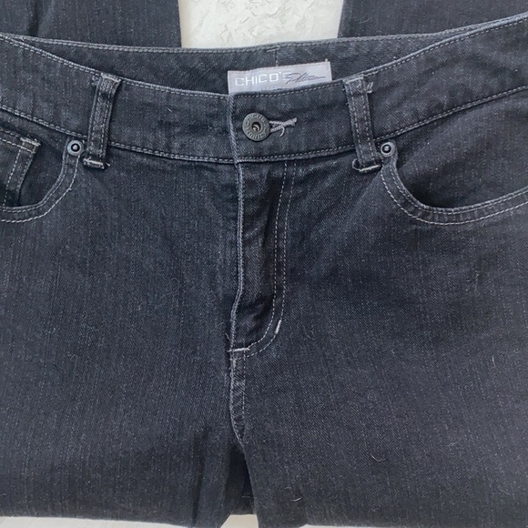 Chico’s Platinum Black Denim 5 Pocket Mid-Rise Straight Leg Jeans Chico Sz .5=6 - Picture 2 of 9
